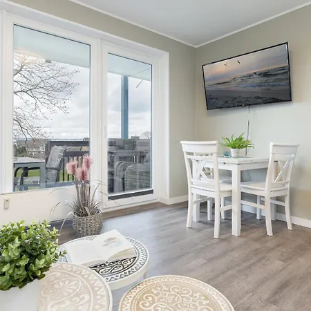 Apartment Foerdeblick Nr 23 *